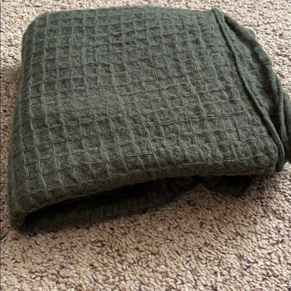 Infinity Scarf - Picture 2 of 3